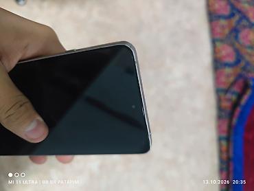 samsung galaxy s10e: OnePlus 13R, Б/у, цвет - Белый — 4