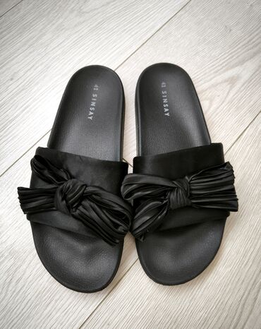 zenske sandale br 41 kupujemprodajem: Fashion slippers, SinSay, 41