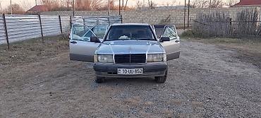 Mercedes-Benz: Mercedes-Benz 190 (W201): 0.2 l | 1990 il Sedan — 4