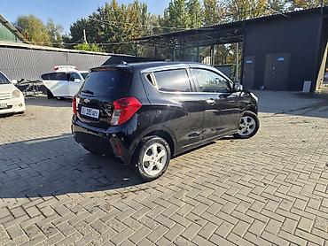 mazda premacy 1 8: Chevrolet Spark: 2017 г., 0.1 л, Автомат, Бензин, Хэтчбэк — 9