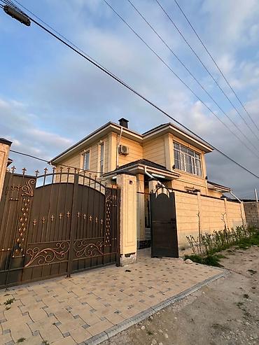 Продажа коттеджей и домов: СРОЧНО! срочно! срочно! Продаётся отличный 2-х этажный дом! 📍 Район — 17