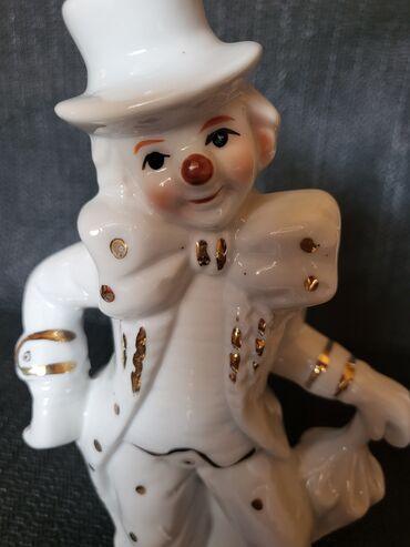 Figure: Figura, bоја - Šareno, Novo — 3