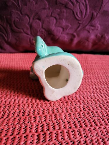 Figurice i makete: Porcelansko novo slonce ukras,drzac prstenja iz 70ih. sa glazurom — 11