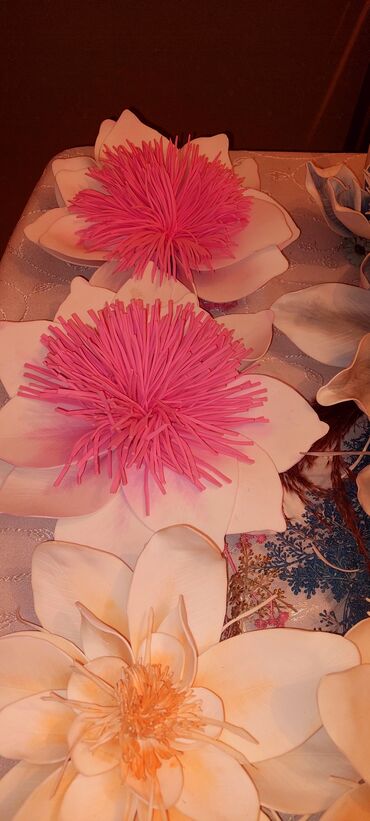 Xonça: Böyük ölçüdə xonça gülləri satılır — 2