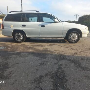 opel astra xecbek: Opel Astra: 1.6 l | 1996 il 587896 km Universal