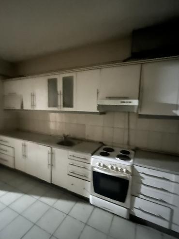 silver kitchen: Кухонный гарнитур линейной планировки с техникой Длина - Комплектация — 4