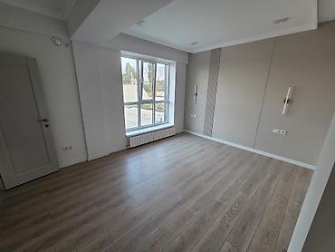 Үйлөрдү сатуу: 6 бөлмө жана андан көп, 240 м², 3 соток, Бишкек, Көк-Жар ж/м Менчик ээси — 4