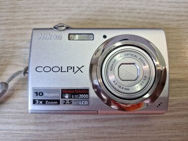 видеокамера на компьютер: Nikon coolpix S220. İdeal vəziyyətdədir, heç problem yoxdur. Əlavə
