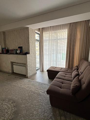 2 комнаты, 79 м², Асанбай мкр Элитка, 2 этаж, Дизайнерский ремонт