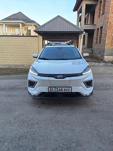 Weltmeister: Weltmeister EX5, 2021 г., 130000 км, Передний, В наличии — 1