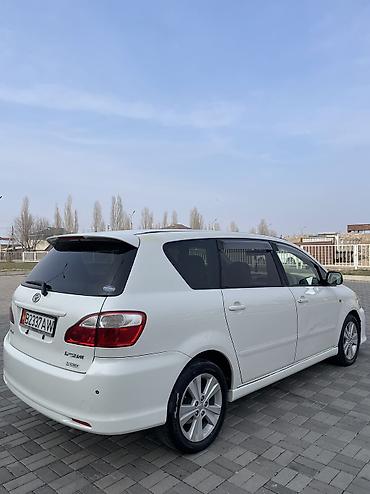 Toyota: Toyota Ipsum: 2004 г., 2.4 л, Автомат, Бензин, Минивэн — 4