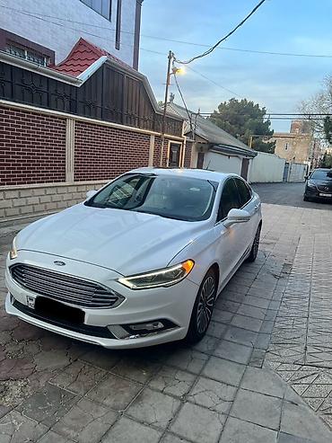 ford fujin: Ford Fusion: 2 l | 2018 il 124000 km Sedan — 4
