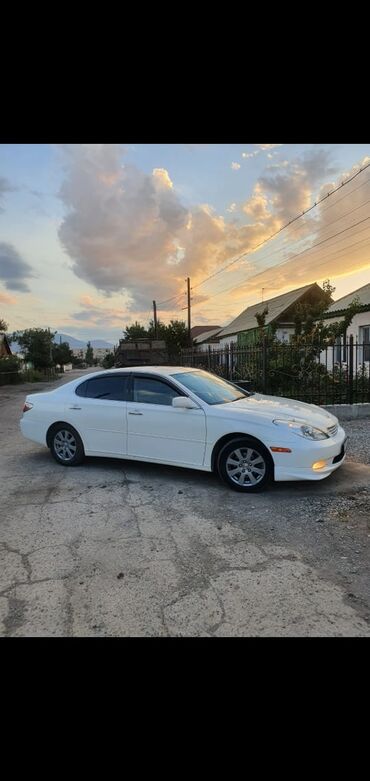 toyota mark x zio: Продаю диски с резиной R16. подойдёт на все Toyota. цена 33000 резина