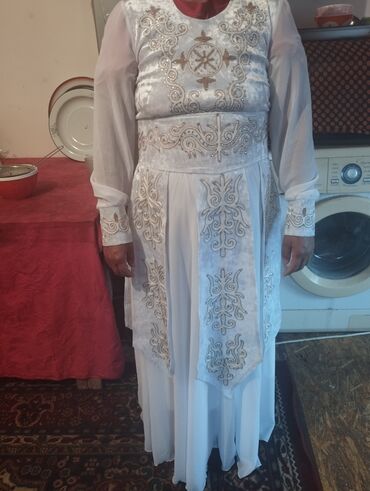 новые фасоны узбекских платьев: Вечернее платье, Длинная модель, Штапель, Без рукавов, 4XL (EU 48)