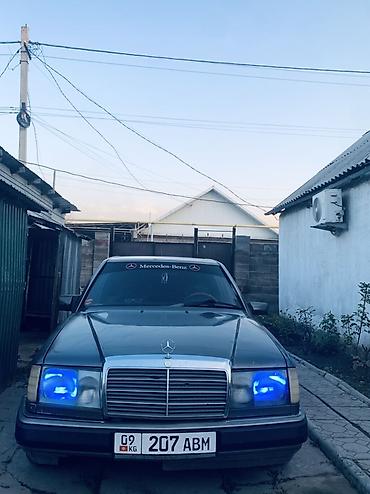 молдинг w220: Mercedes-Benz W124: 1991 г., 2.3 л, Механика, Бензин, Седан — 1