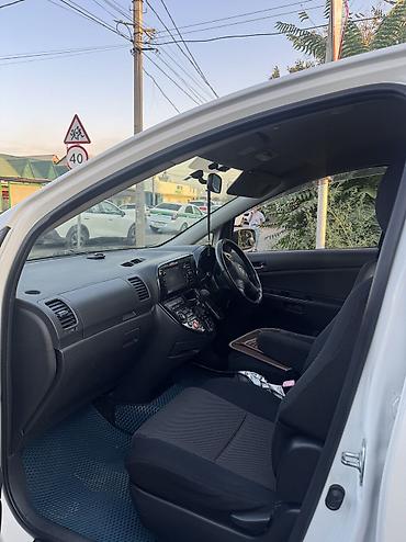 byd son: Toyota WISH: 2004 г., Автомат, Универсал — 5