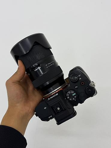 колёса на спринтер: Полноформатная беззеркальная камера Sony Alpha с байонетом E — 2