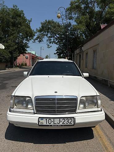 Mercedes-Benz W124: 2.2 l | 1994 il Sedan lalafo.az -da Mercedes-Benz W124: 2.2 l | 1994 il Sedan