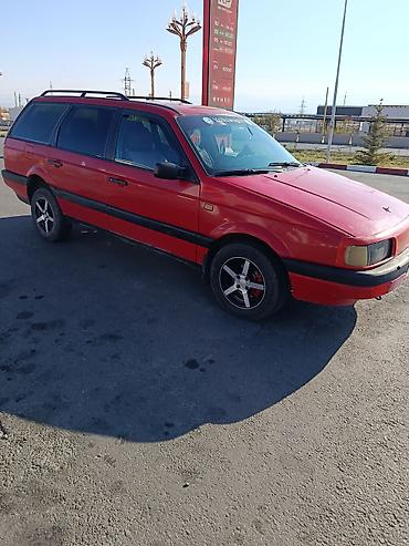 Унаа сатуу: Volkswagen Passat Variant: 1992 г., 1.8 л, Кол менен иштөөчү, Бензин, Универсал — 2