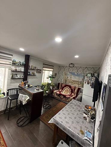 Продажа коттеджей и домов: Продается дом в Чон-Арык. Участок - 9,75сот. Широкий — 3