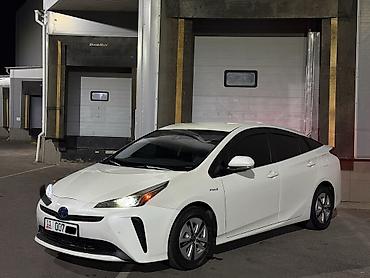 Toyota Prius: 2020 г., 1.8 л, Вариатор, Гибрид, Седан