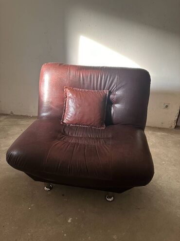 prodaja polovnih fotelja: Eco-leather, color - Brown, Used