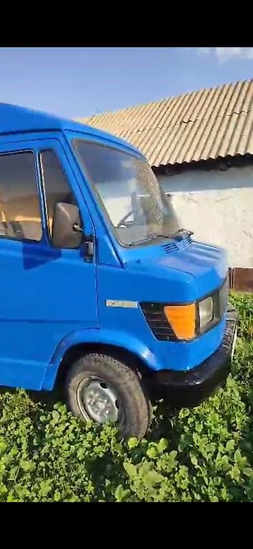 Продажа авто: Mercedes-Benz Спринтер: 1987 г., Дизель — 2