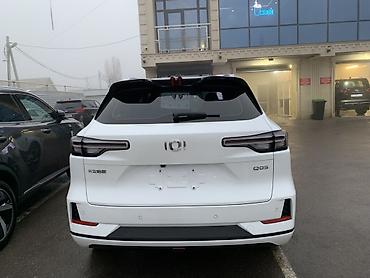 Changan: Changan Qiyuan Q05: 2023 г., 1.5 л, Вариатор, Электромобиль, Кроссовер — 3