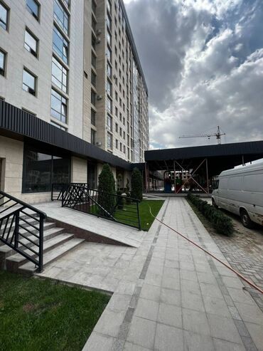 Продажа квартир: 3 комнаты, 134 м², 10 этаж, ПСО (под самоотделку)