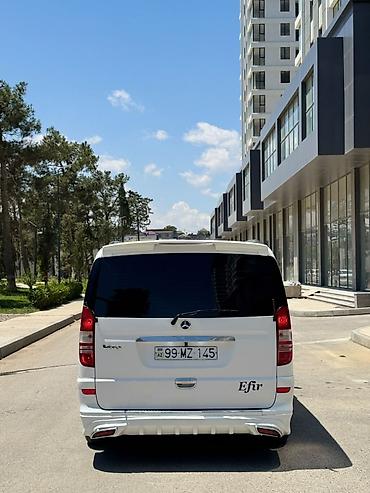 Mercedes-Benz: Mercedes-Benz Vito miniven - Kuzov: ağ rəng, aerodinamik body-kit və — 13