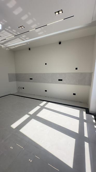 Продажа коттеджей и домов: 5 и более комнат, 280 м², 4 соток, Бишкек, Риэлтор — 29