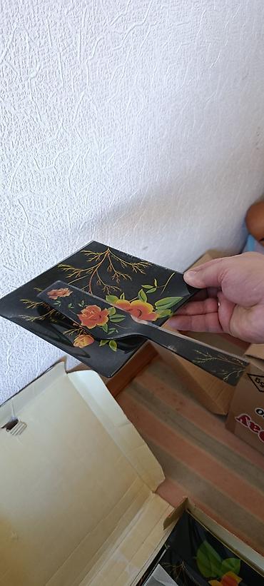 kerpic dekor: Tort və şiriniyyat qabı, rəng - Qara, Şüşə — 1