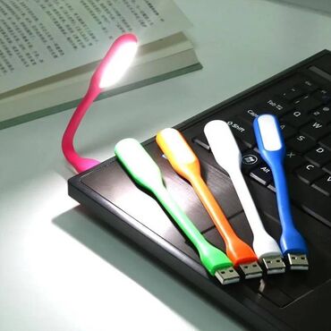 lap top: -Mini USB lampa koja se može koristiti za noćni rad na lap top-u
