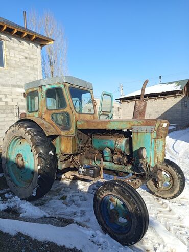 трактор 125: Трактор Т-40 сатылат абалы жакшы жылы 1988 трактор Кудайбергенде баасы