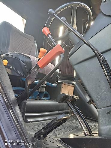 Kommersiya nəqliyyat vasitələri: Traktor temiz zavoddu ustune cexski nasos qoylub 1 manat bele xerc — 6