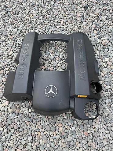 крышка мотора: Крышка декоративная двигателя Mercedes‑Benz. - Оригинальная — 1