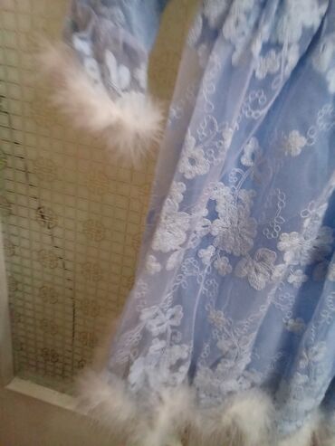 Платья: Детское платье, Б/у — 2