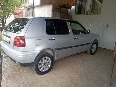 Volkswagen: Volkswagen Golf: 1997 г., 1.8 л, Механика, Бензин, Хэтчбэк