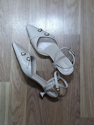 Basanoşka və səndəllər: Aldo, Ölçü: 36, rəng - Bej, Yeni — 4