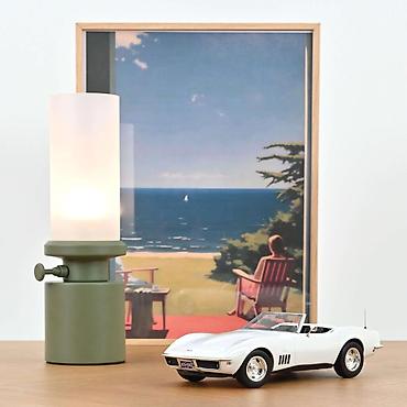 cena gitare: 🚘 Chevrolet Corvette Convertible 1969 – Can Am White (Norev 1:18) — 1