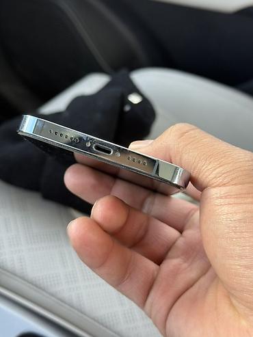 Apple iPhone: IPhone 13 Pro, Б/у, 512 ГБ, Sierra Blue, Чехол, 72 % — 3