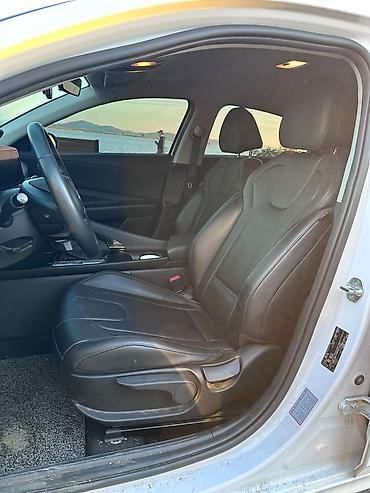 sonata uf: Hyundai Avante: 2021 г., 1.6 л, Автомат, Гибрид, Седан — 9
