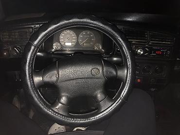 golf 1 1987: Volkswagen Golf: 1992 г., 1.8 л, Механика, Хэтчбэк — 4