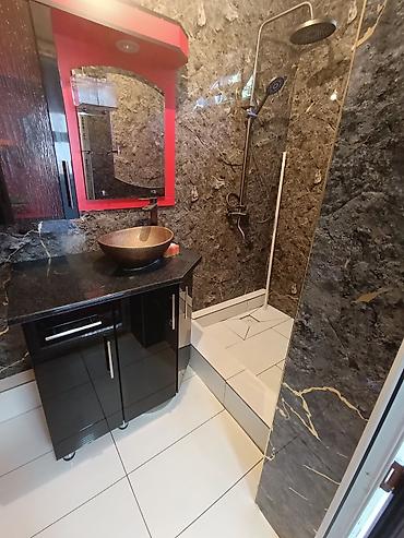 Продажа коттеджей и домов: Продаются 🏡 Дом Город Орловка! Рядом всё есть ! В доме есть санузел — 16