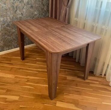 iş masaları: Qonaq masası