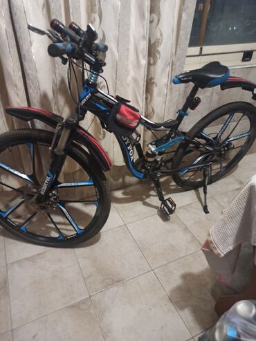 İdman velosipedləri: İşlənmiş Şose velosipedi 28", sürətlərin sayı: 7, Ünvandan götürmə — 2