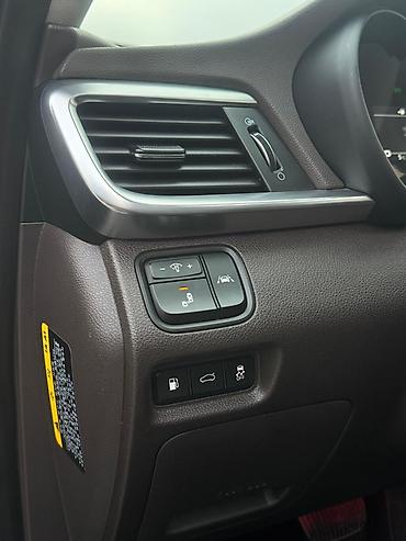 Kia: Kia K5: 2018 г., Автомат, Бензин, Седан — 19