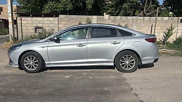Hyundai Sonata: 2019 г., Седан