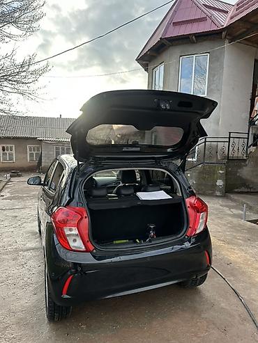 Chevrolet: Chevrolet Spark: 2019 г., 1 л, Вариатор, Бензин, Хэтчбэк — 8