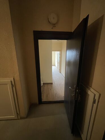 2х комнатная квартира в бишкеке в Кыргызстан | Долгосрочная аренда квартир: 2 комнаты, 74 м², Элитка, 9 этаж, Свежий ремонт, Центральное отопление